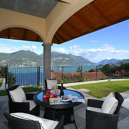 Il Piazzo Sleeps 6 Pool 메나지오