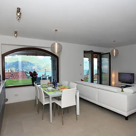 Il Piazzo Sleeps 6 Pool *